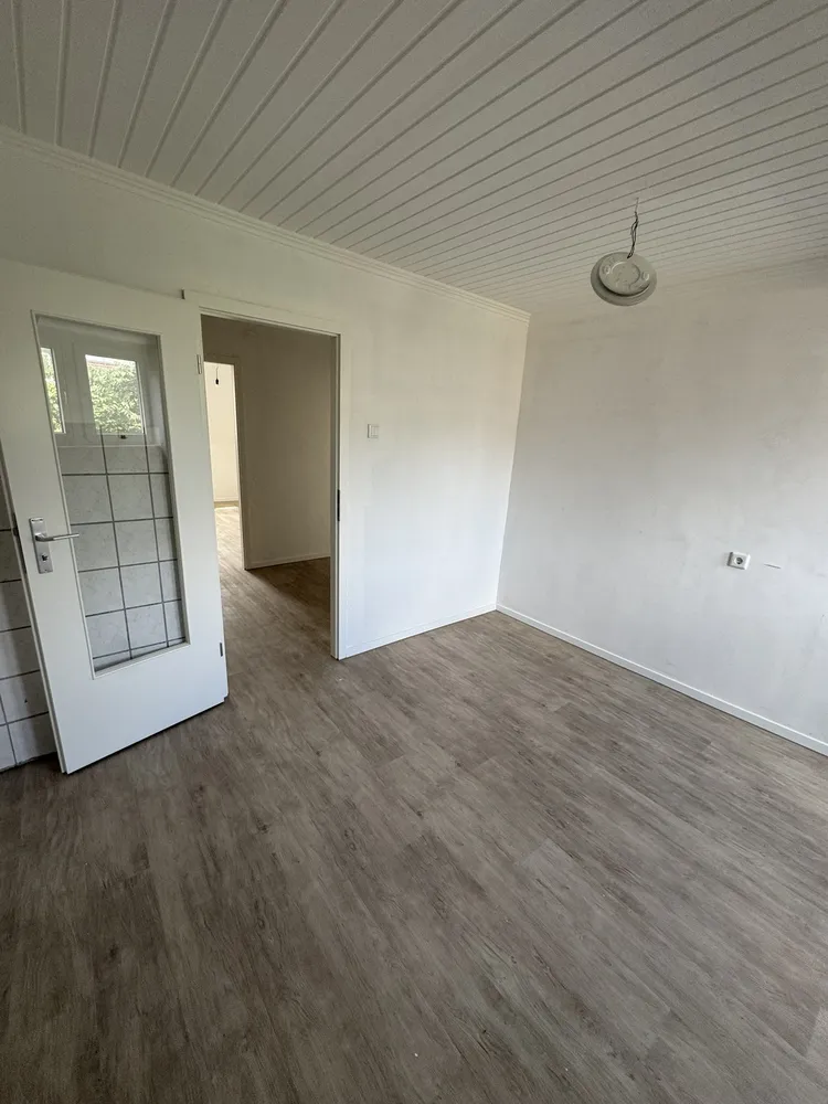 4 Zimmer Wohnung mit 72 m² in Duisburg – Bild 7