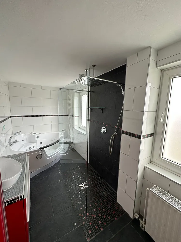 4 room apartment with 120 m² in Mülheim an der Ruhr – Photo 8