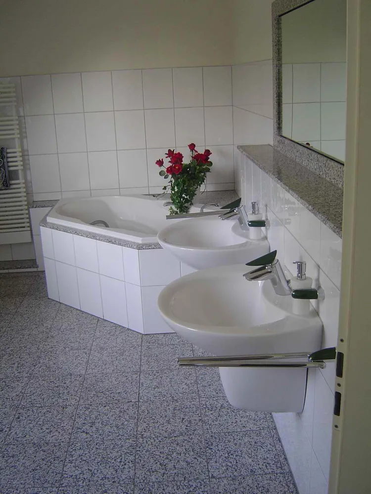 4 Zimmer Wohnung mit 190 m² in Duisburg – Bild 9
