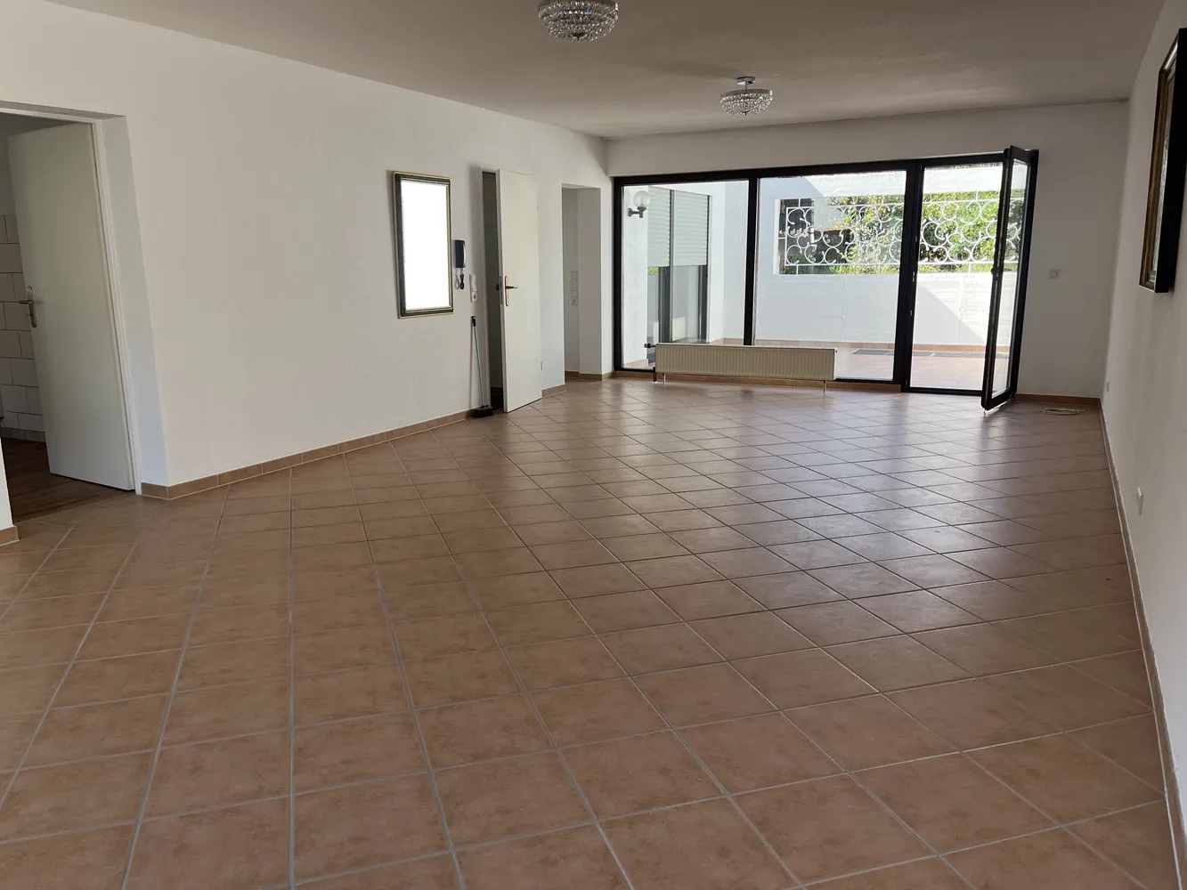 2 Zimmer Wohnung mit 96 m² in Mainz – Bild 1