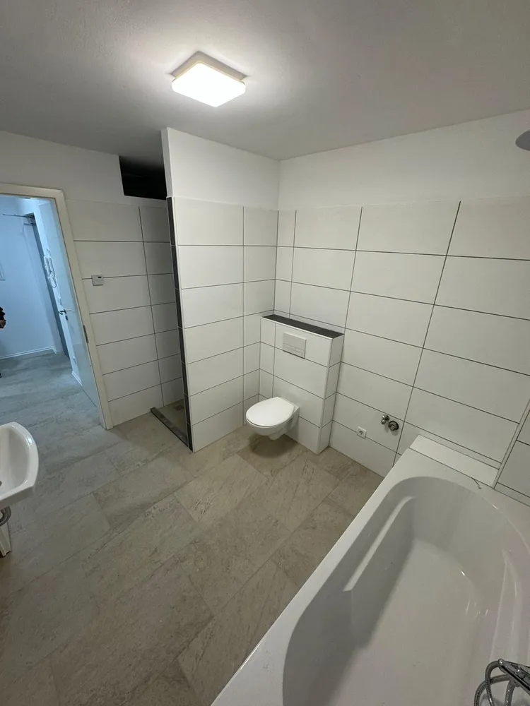 4 Zimmer Wohnung mit 108 m² in Berlin – Bild 2