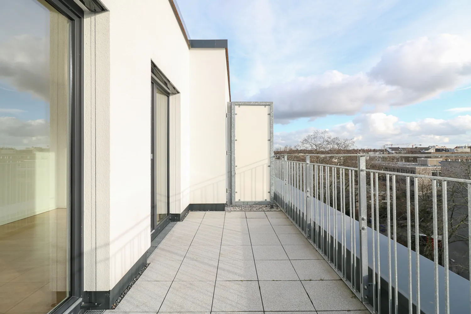 3 Zimmer Wohnung mit 83 m² in Düsseldorf – Bild 1