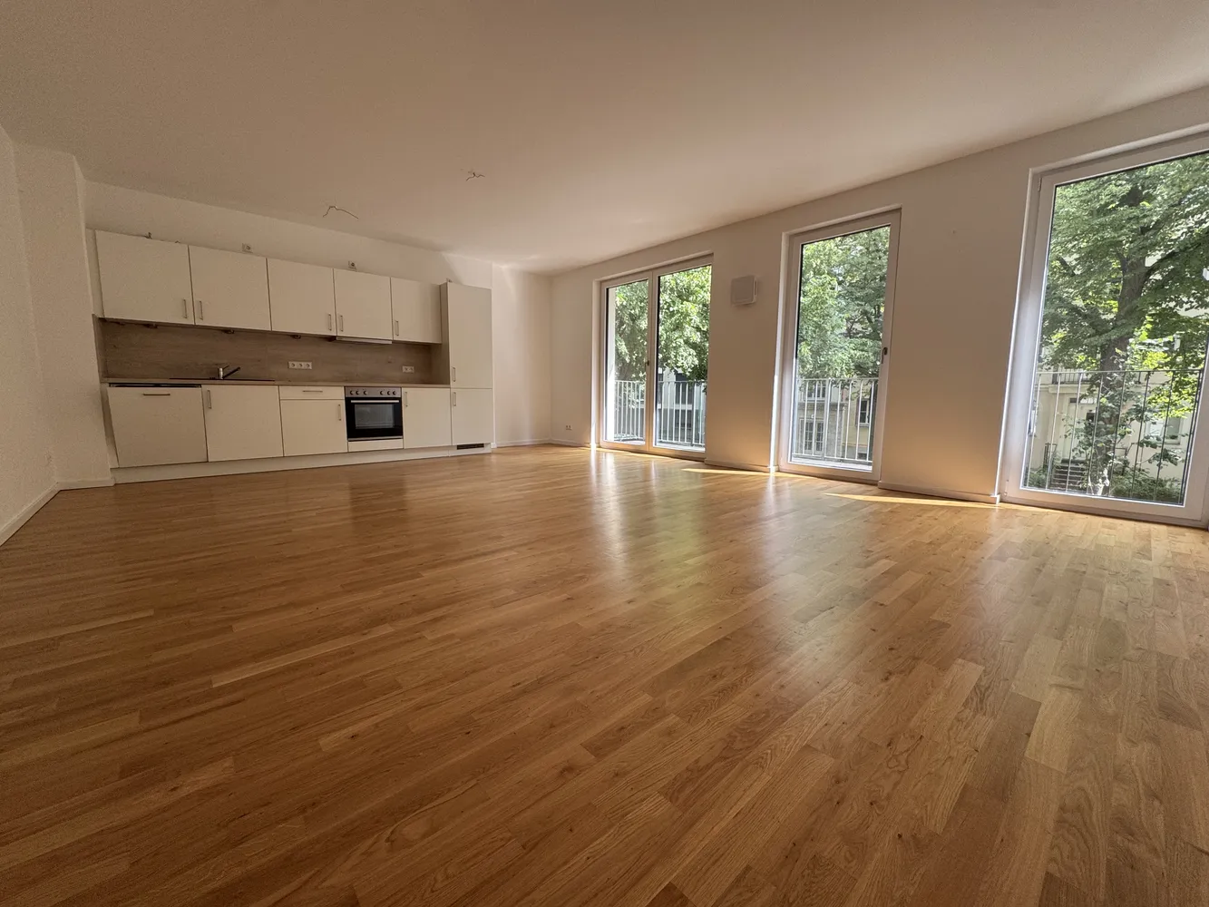 6 Zimmer Wohnung mit 120 m² in Leipzig – Bild 1