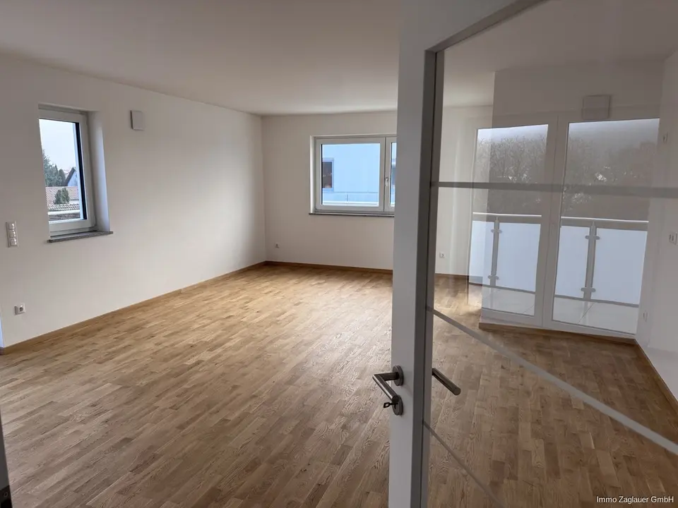 3 Zimmer Wohnung mit 129 m² in Deggendorf – Bild 1