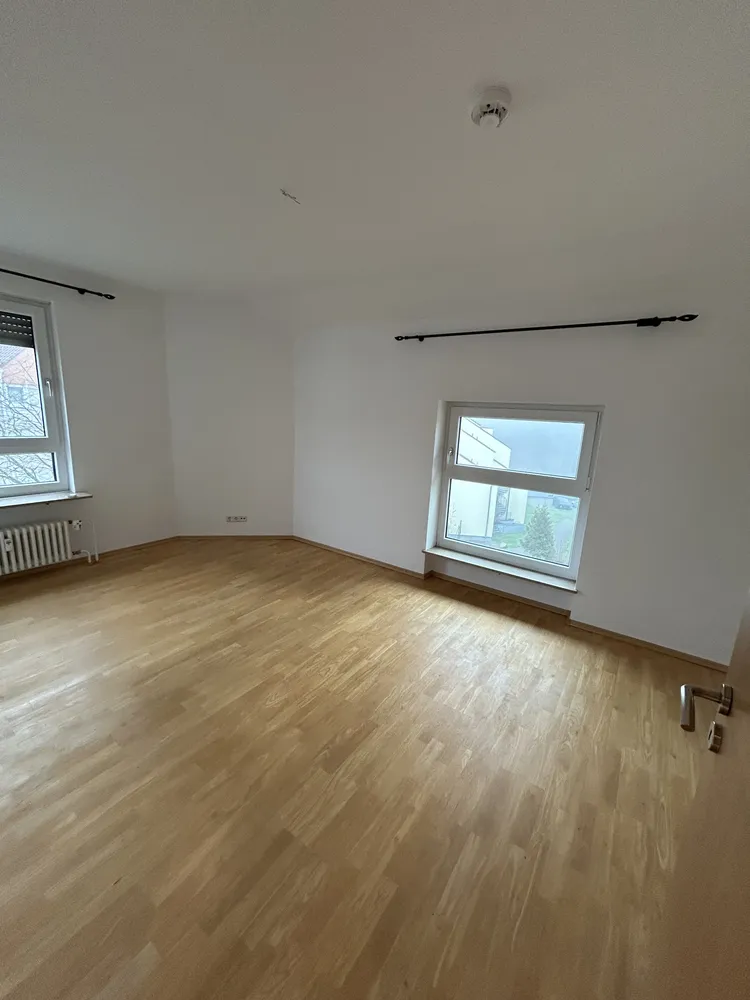 3 Zimmer Wohnung mit 71 m² in Homburg – Bild 2