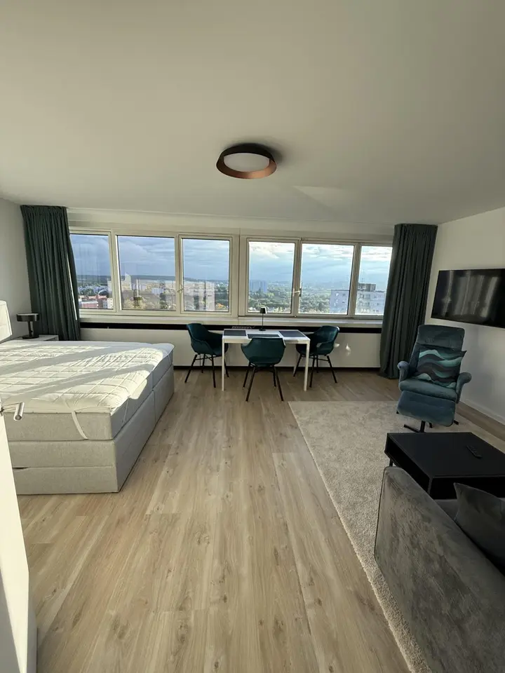 Shared room with 39 m² in Stuttgart – Photo 3