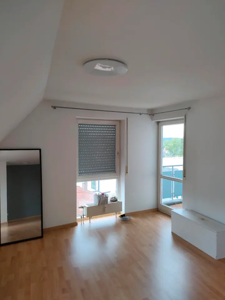 4 Zimmer Wohnung mit 72 m² in Metzingen – Bild 1