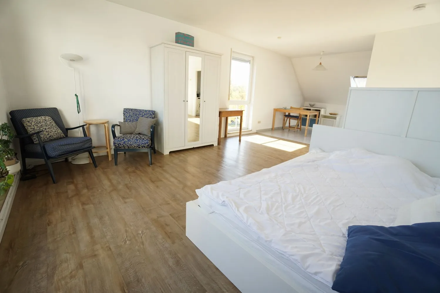 2 Zimmer Wohnung mit 40 m² in Stuttgart – Bild 4