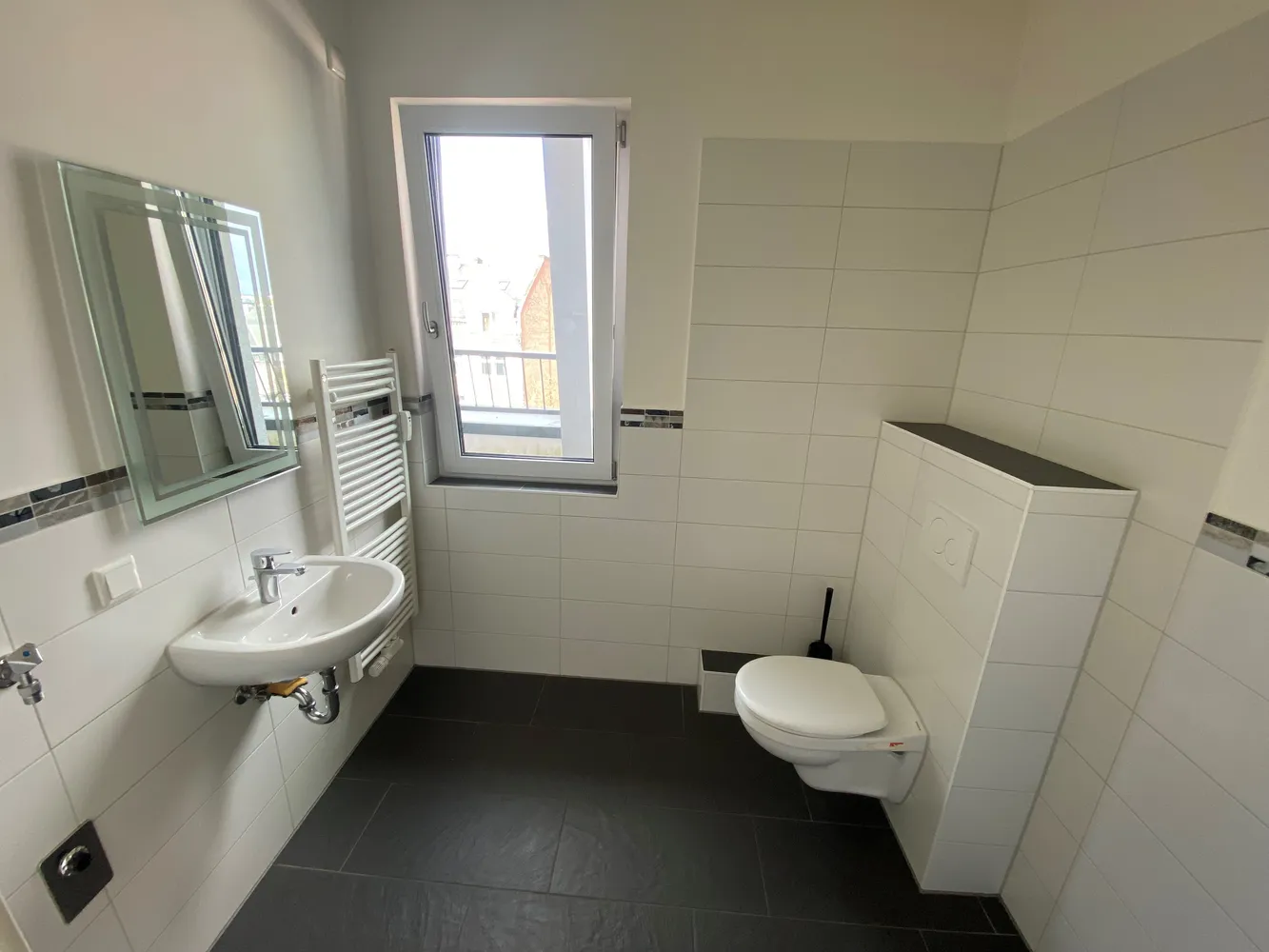 3 Zimmer Wohnung mit 91 m² in Wiesbaden – Bild 3