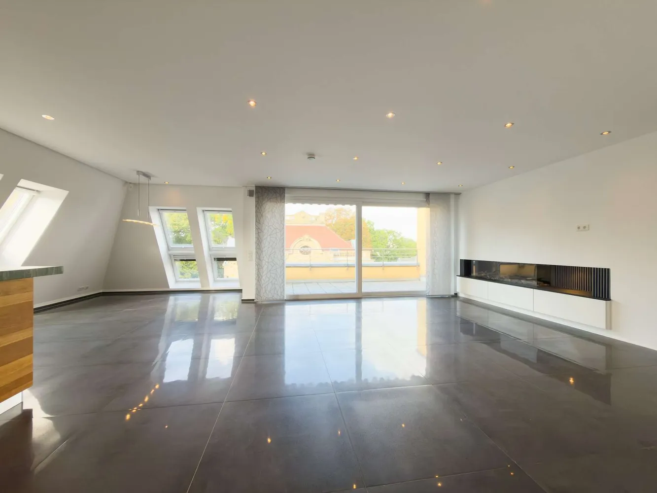 4 room apartment with 152 m² in Mülheim an der Ruhr – Photo 2