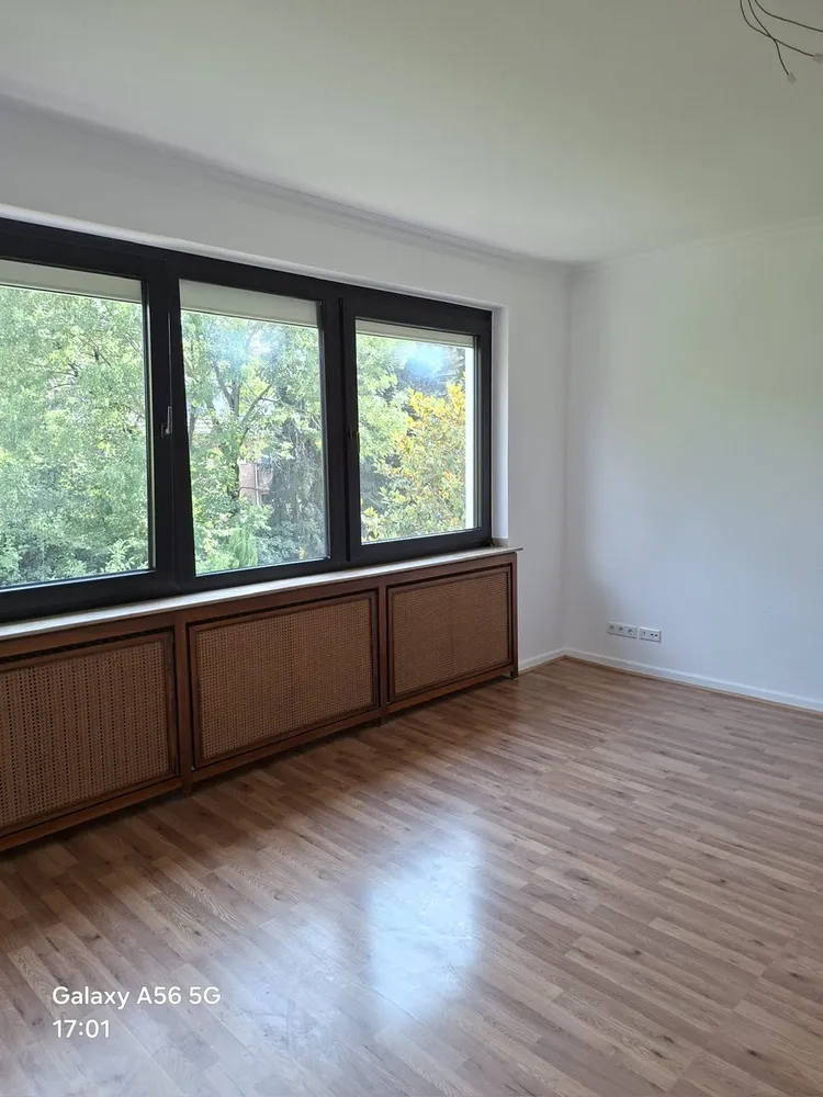 3 Zimmer Wohnung mit 82 m² in Düsseldorf – Bild 2