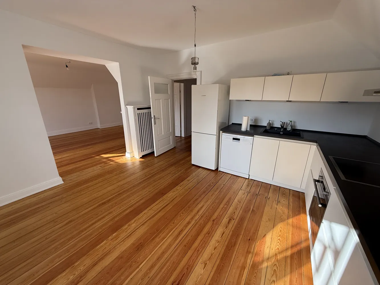 4 Zimmer Wohnung mit 103 m² in Hamburg – Bild 1