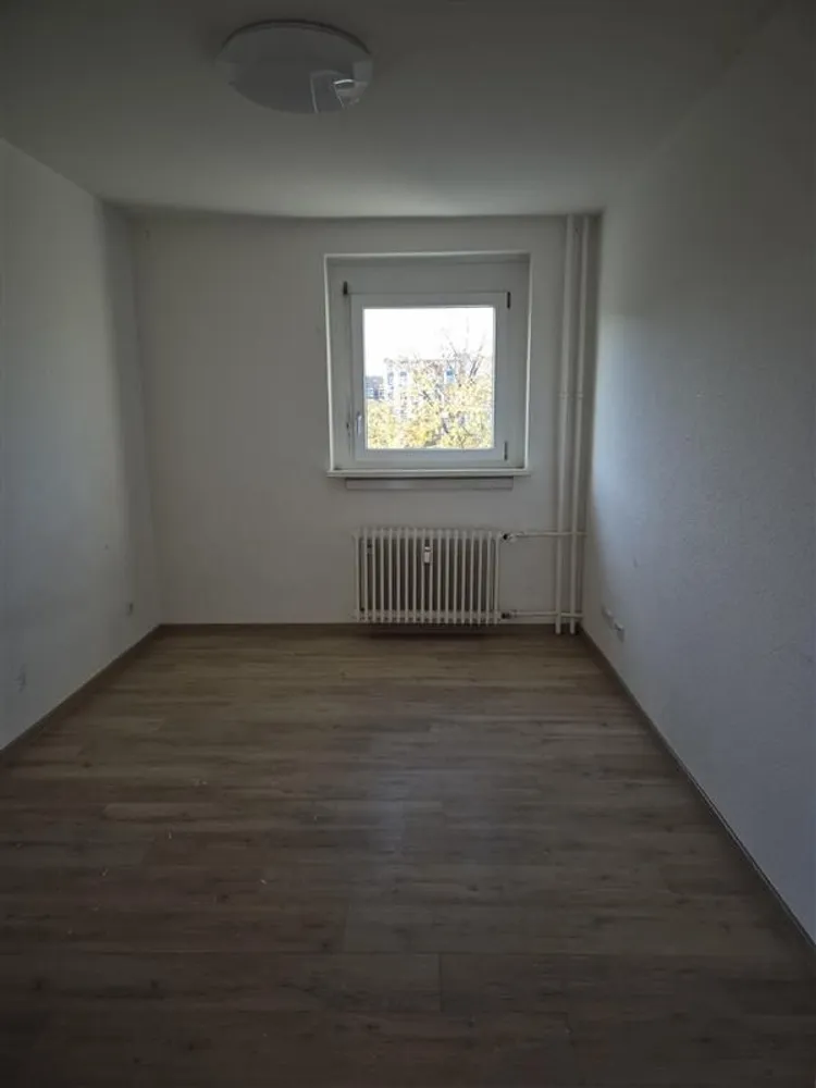 3 Zimmer Wohnung mit 72 m² in Mannheim – Bild 2