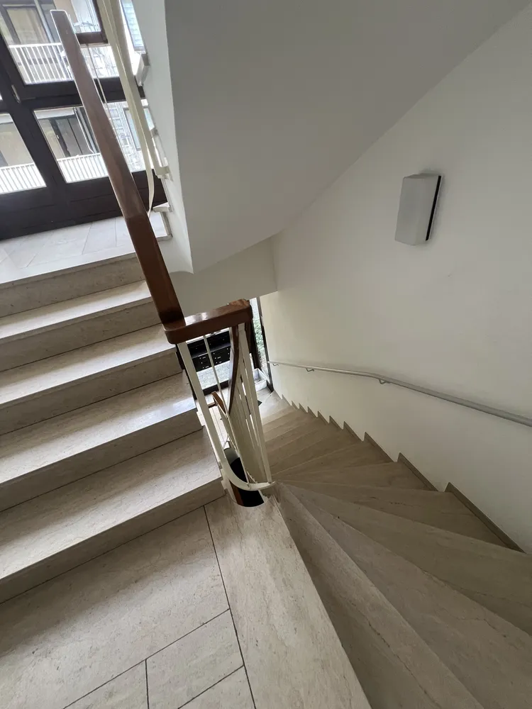 3 Zimmer Wohnung mit 105 m² in Wiesbaden – Bild 3