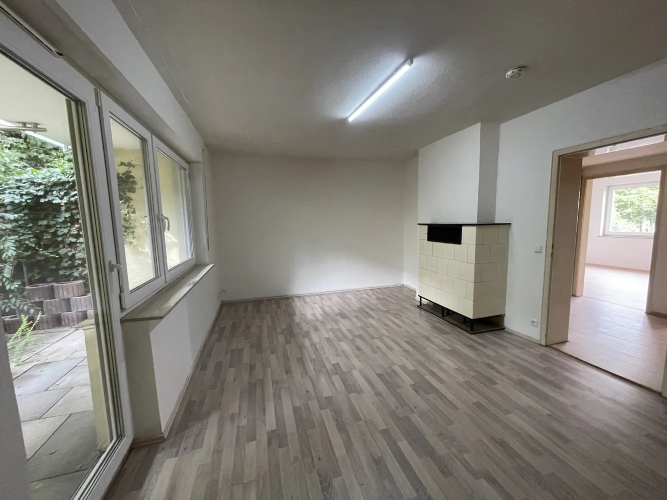 2 Zimmer Wohnung mit 56 m² in Stuttgart – Bild 11