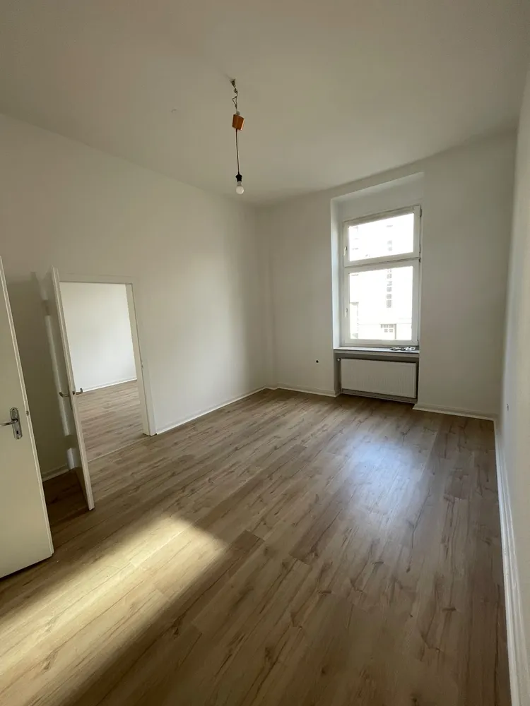 4 Zimmer Wohnung mit 110 m² in Düsseldorf – Bild 9