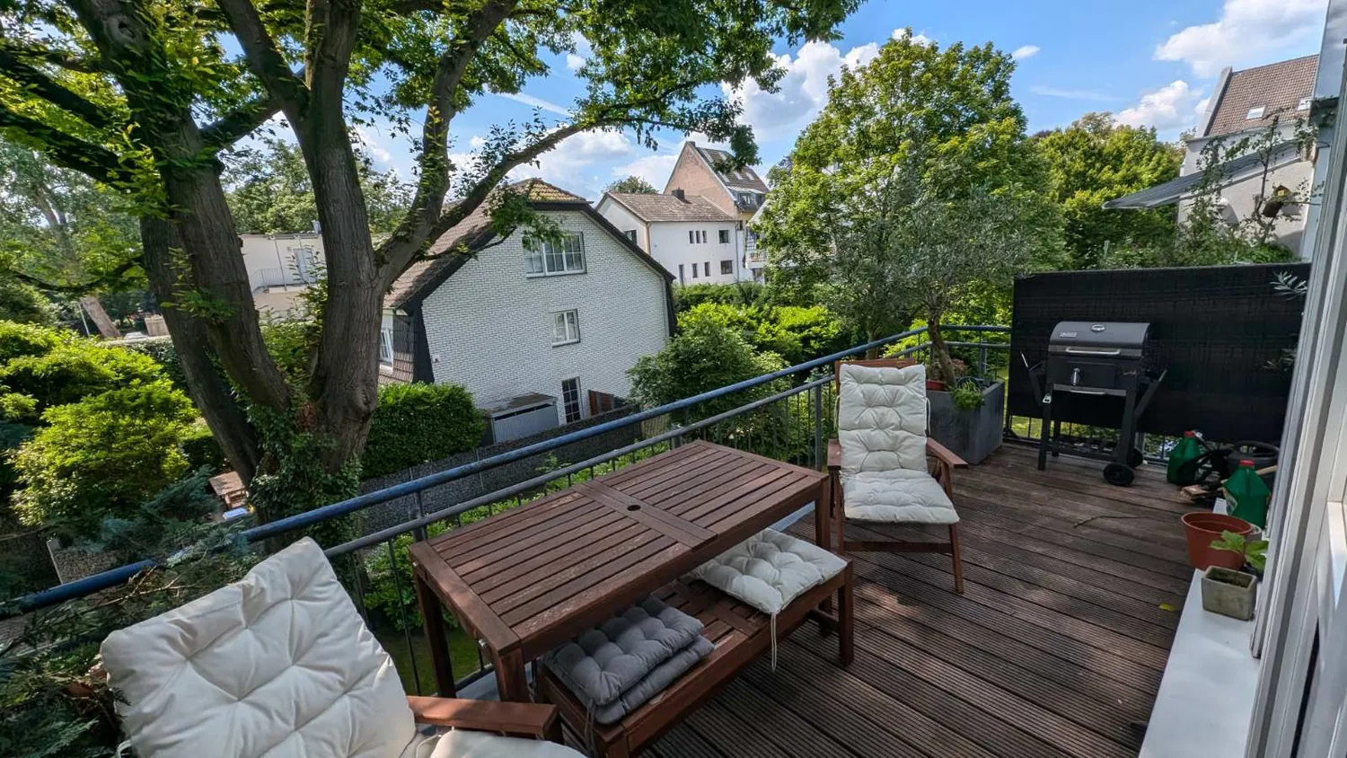 2 Zimmer Wohnung mit 72 m² in Köln – Bild 2