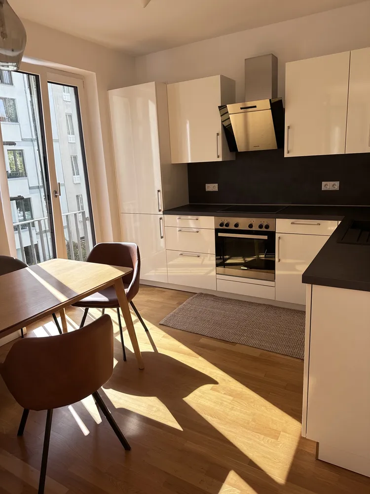 2 Zimmer Wohnung mit 60 m² in Berlin – Bild 5