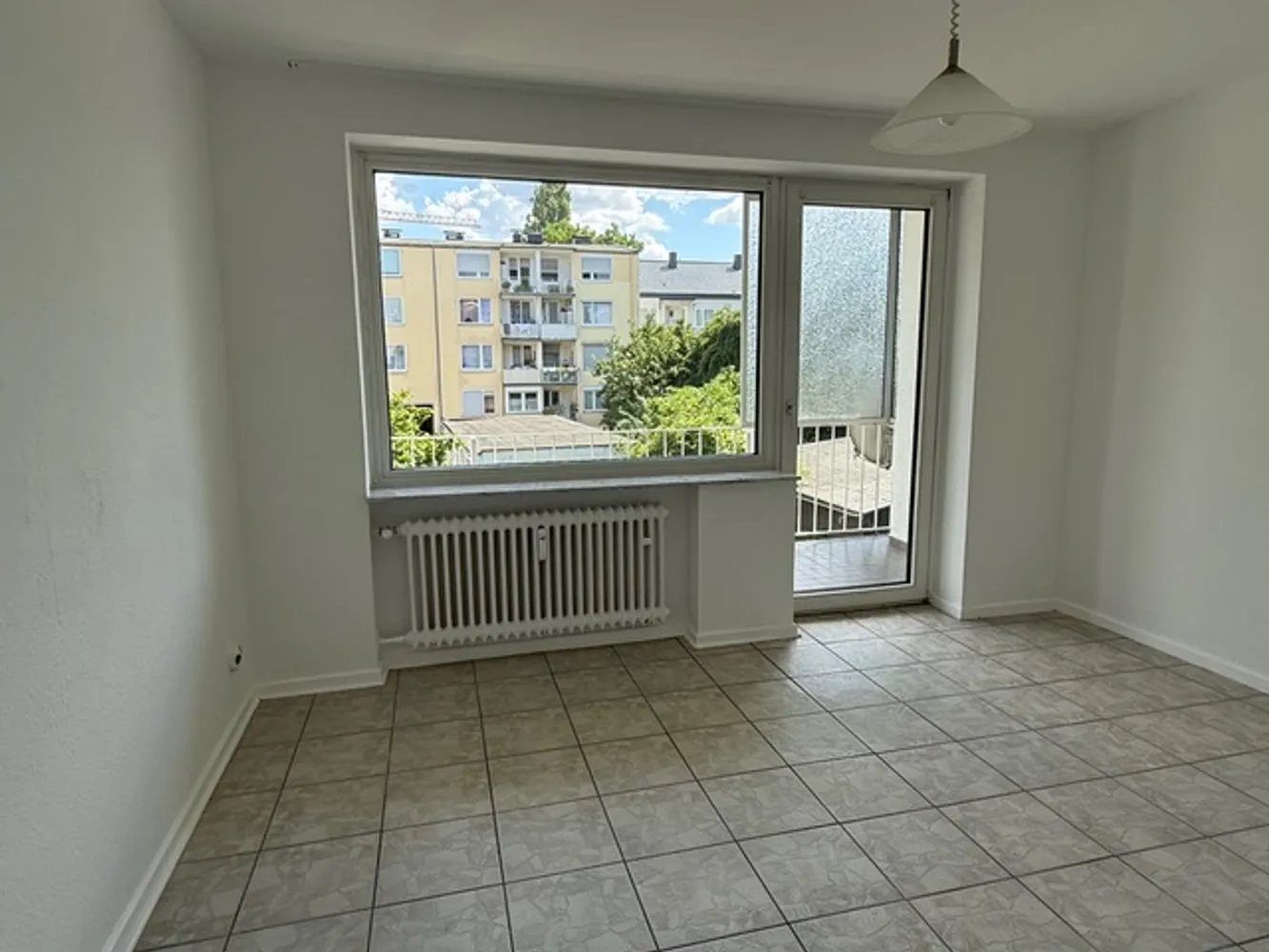 1 room apartment with 46 m² in Cologne – Photo 2