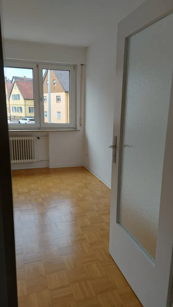 3 Zimmer Wohnung mit 77 m² in Stuttgart – Bild 2