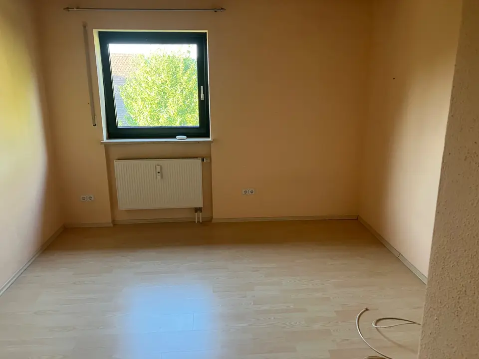 4 Zimmer Wohnung mit 90 m² in Kelheim – Bild 1