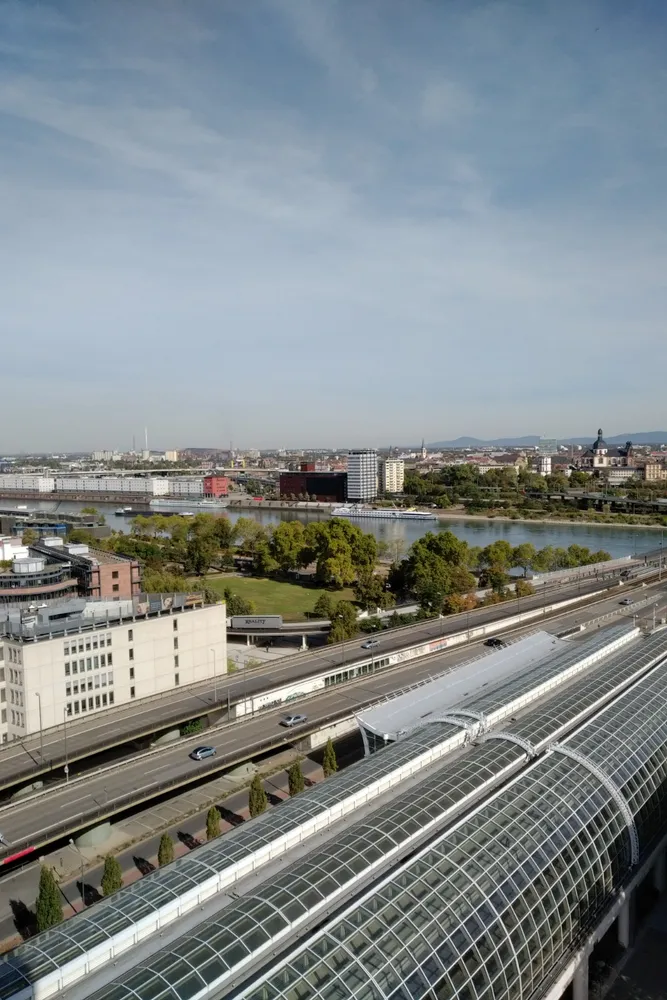 3 Zimmer Wohnung mit 60 m² in Ludwigshafen am Rhein – Bild 2