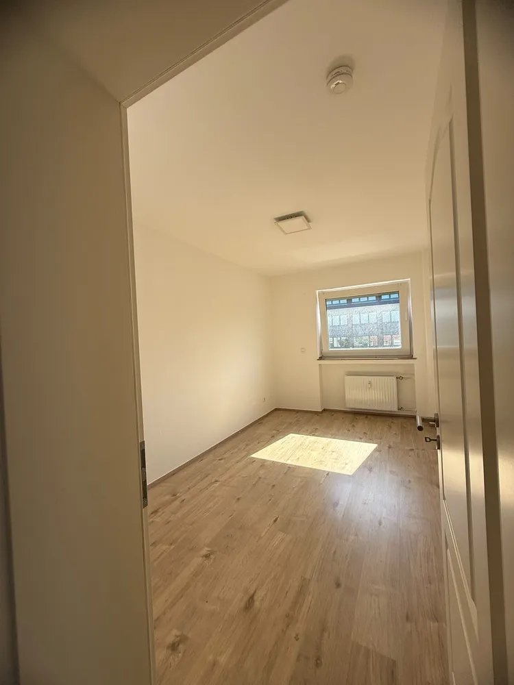 3 Zimmer Wohnung mit 83 m² in Düsseldorf – Bild 7