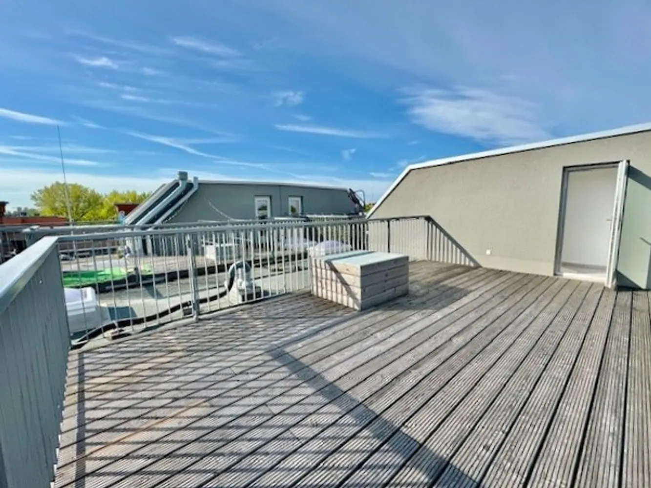 2 Zimmer Wohnung mit 64 m² in Berlin – Bild 3