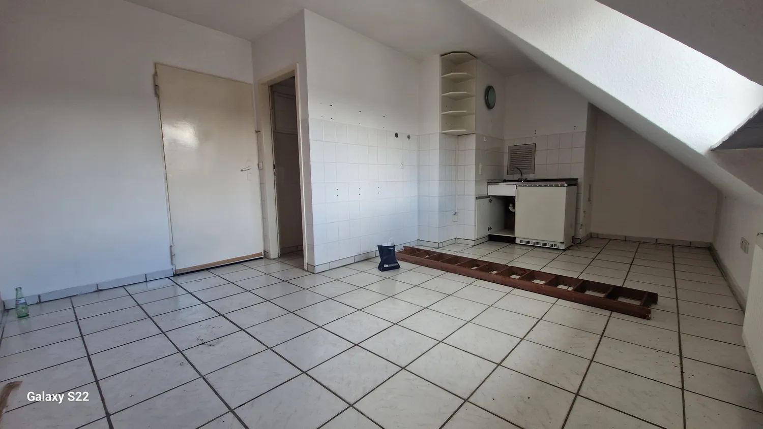 2 Zimmer Wohnung mit 35 m² in Köln – Bild 4