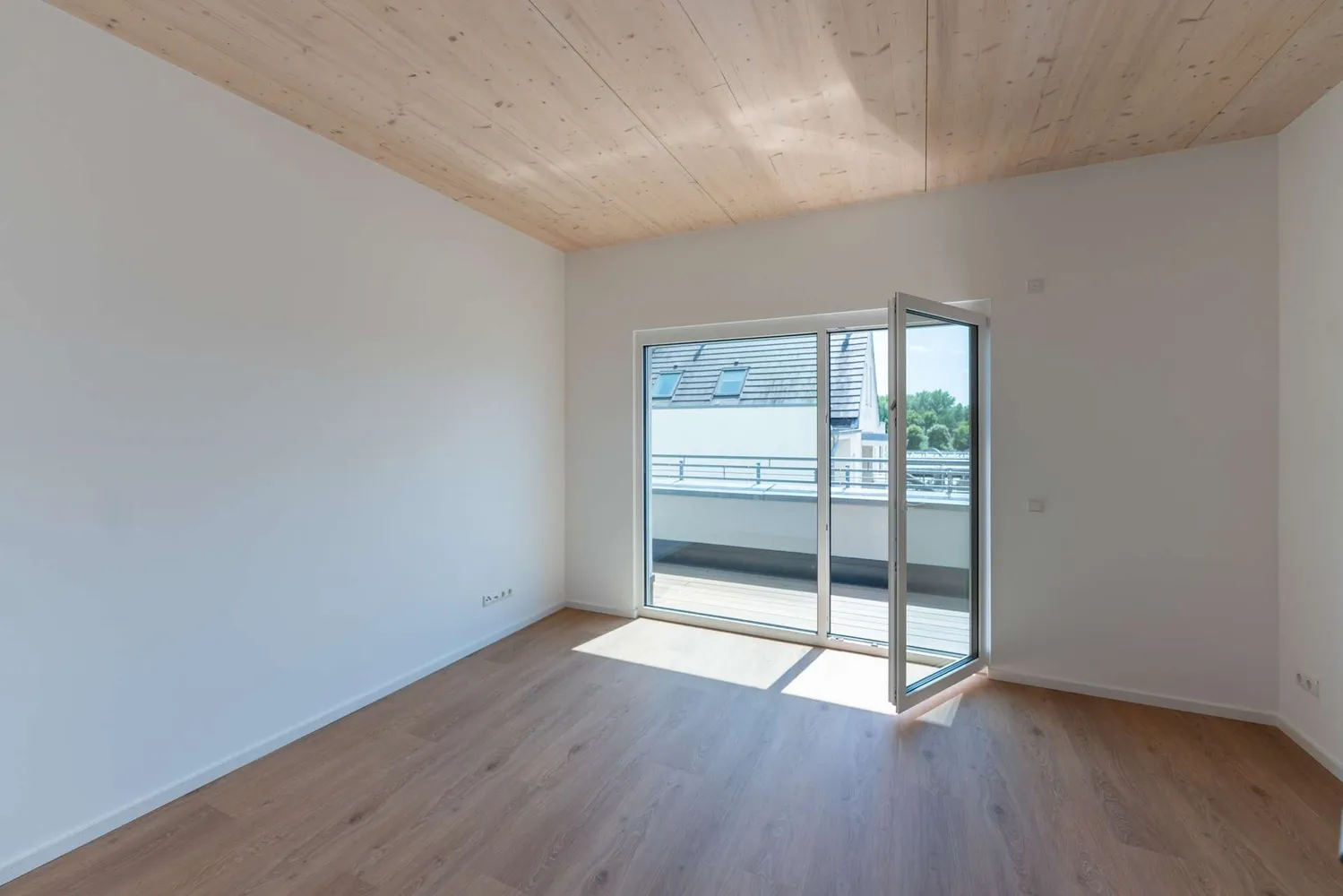 5 Zimmer Wohnung mit 213 m² in Jena – Bild 10