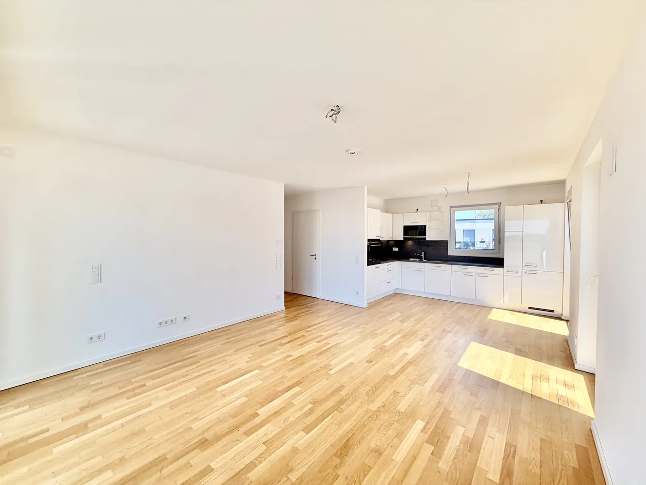 4 Zimmer Wohnung mit 105 m² in Düsseldorf – Bild 9