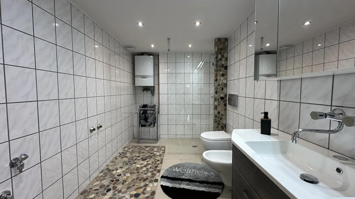 2 Zimmer Wohnung mit 79 m² in Remscheid – Bild 1