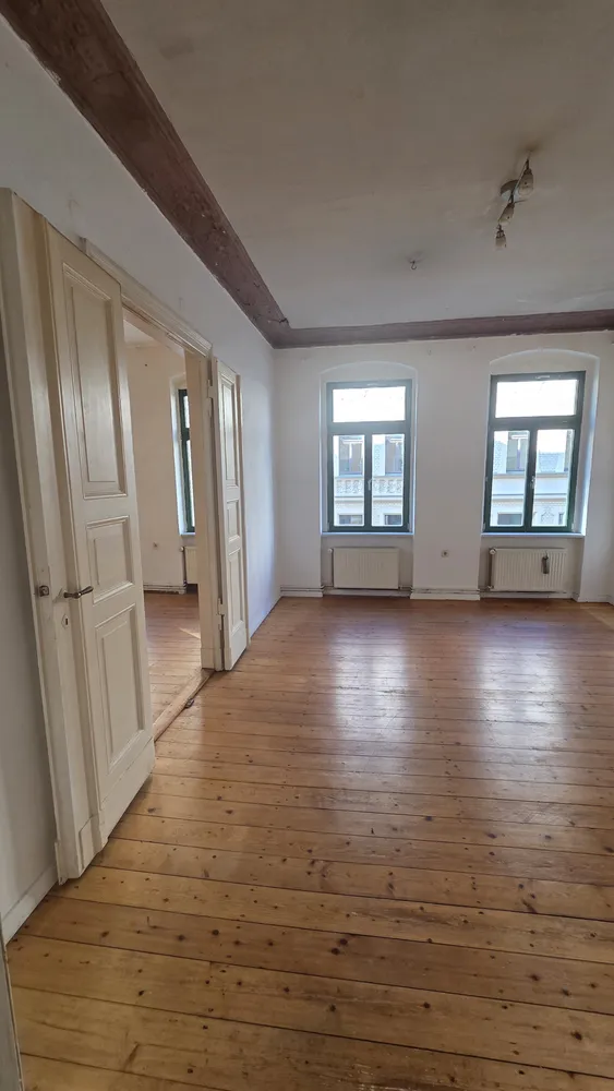 3 Zimmer Wohnung mit 90 m² in Halle (Saale) – Bild 2