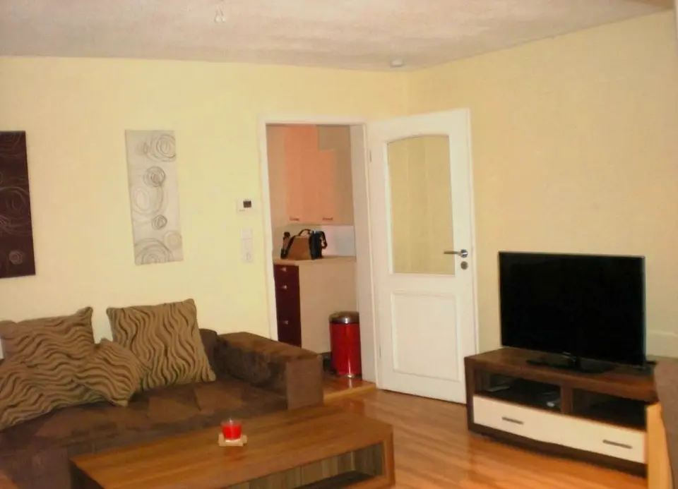 2 Zimmer Wohnung mit 65 m² in Nürnberg – Bild 1