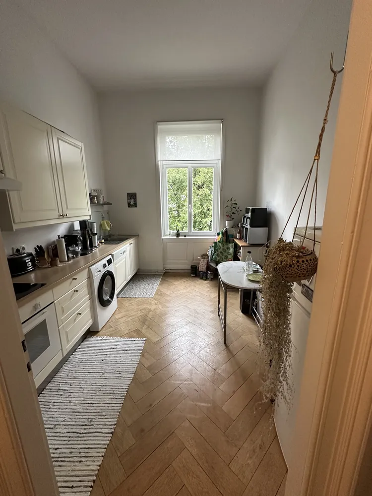 2 Zimmer Wohnung mit 75 m² in Wiesbaden – Bild 7