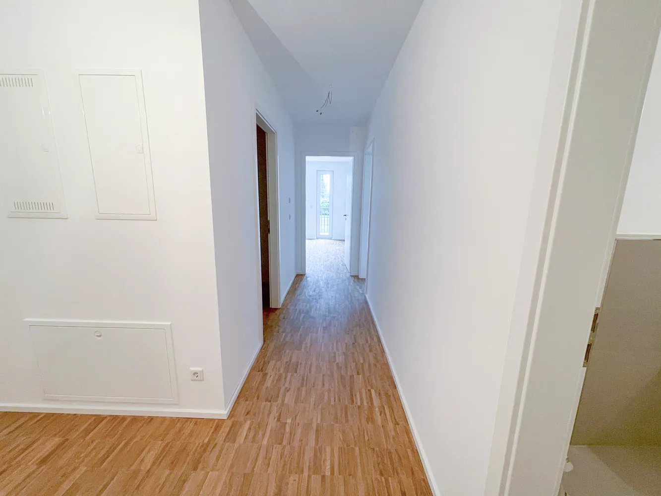 2 Zimmer Wohnung mit 76 m² in Hamburg – Bild 4