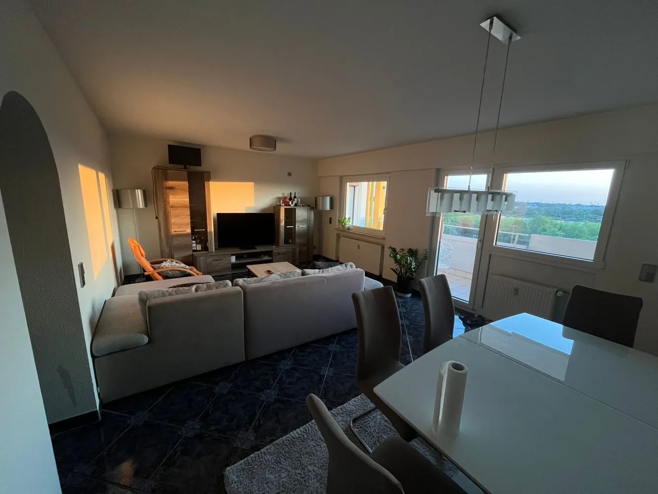 3 Zimmer Wohnung mit 97 m² in Karlsruhe – Bild 4