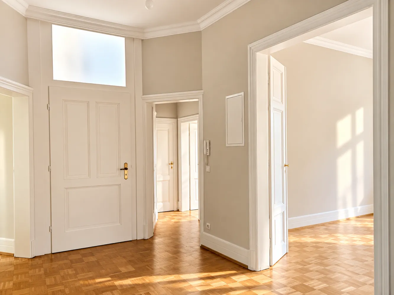 5 Zimmer Wohnung mit 129 m² in Frankfurt am Main – Bild 2