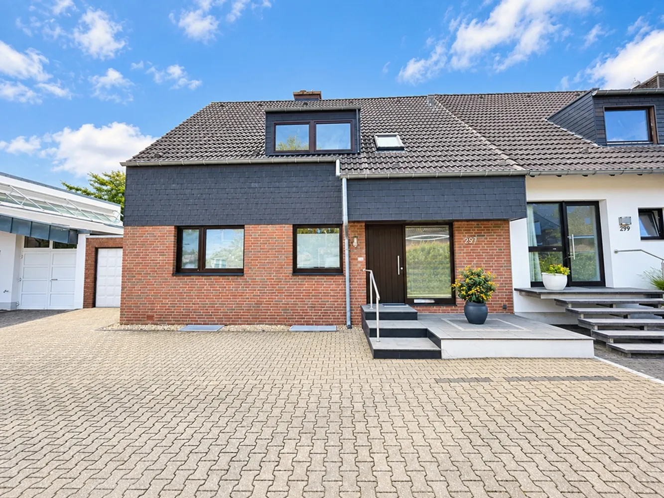 4 Zimmer Wohnung mit 126 m² in Mönchengladbach – Bild 2
