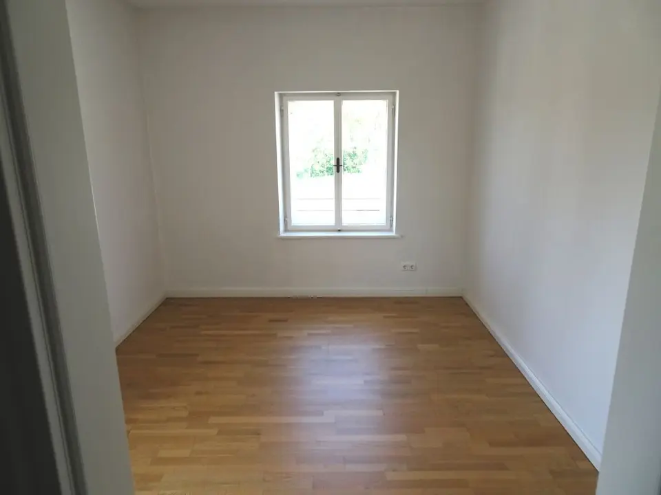 3 Zimmer Wohnung mit 90 m² in Traunstein – Bild 1