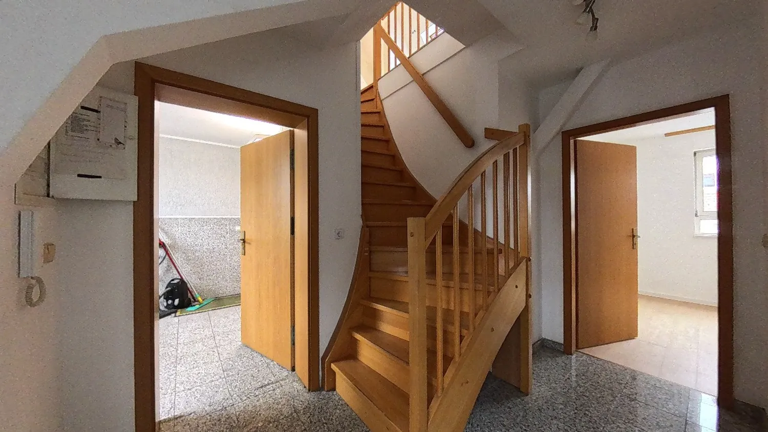 2 Zimmer Wohnung mit 45 m² in Halle (Saale) – Bild 1