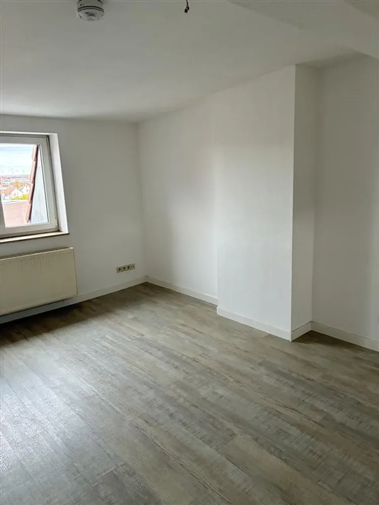 2 Zimmer Wohnung mit 90 m² in Halle (Saale) – Bild 8