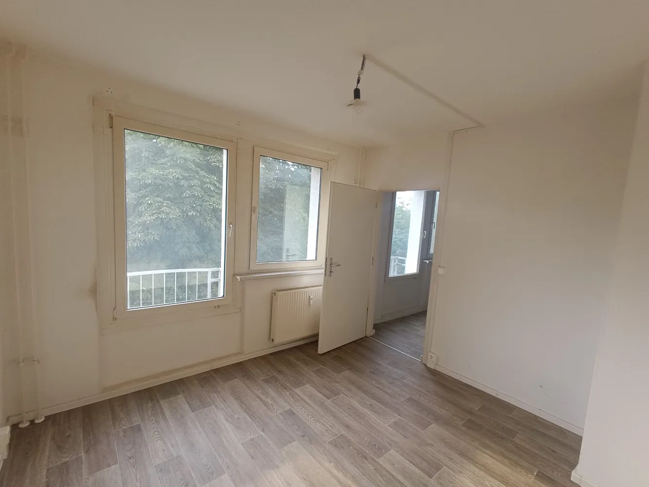 2 Zimmer Wohnung mit 34 m² in Halle (Saale) – Bild 2