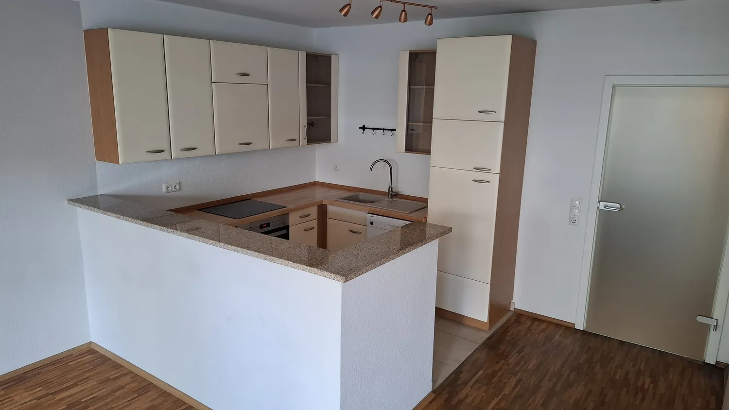 2 Zimmer Wohnung mit 71 m² in Hürth – Bild 6