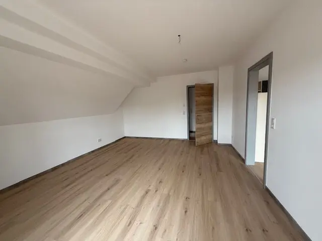 3 Zimmer Wohnung mit 85 m² in Saarbrücken – Bild 2
