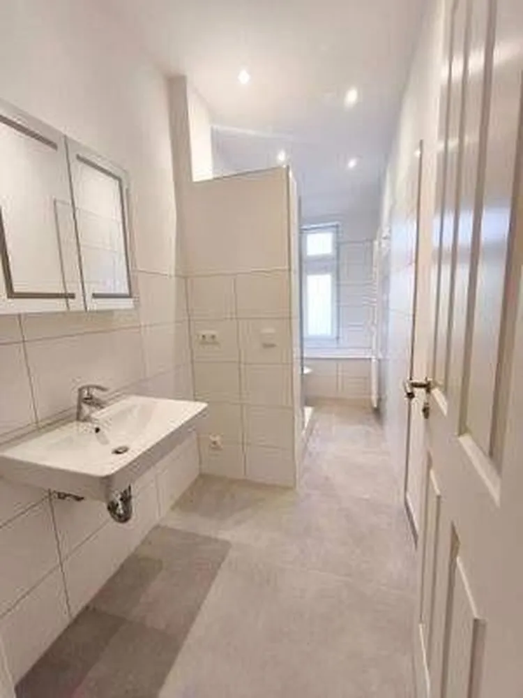 3 Zimmer Wohnung mit 106 m² in Berlin – Bild 9