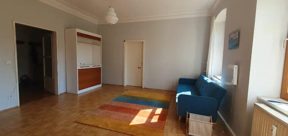 4 Zimmer Wohnung mit 125 m² in Dresden – Bild 1