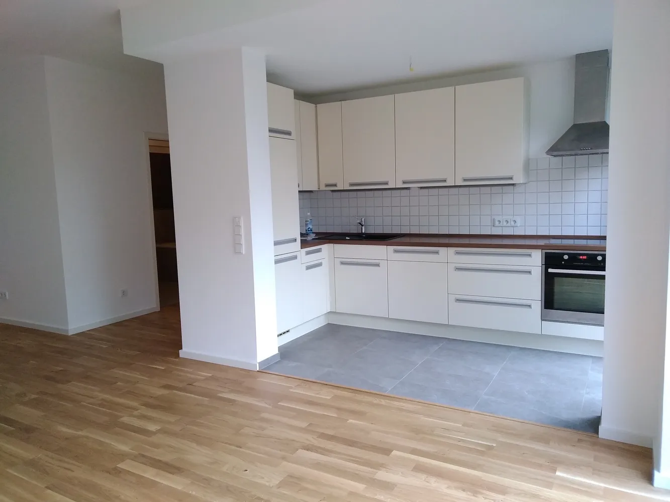 3 Zimmer Wohnung mit 75 m² in Frankfurt am Main – Bild 4