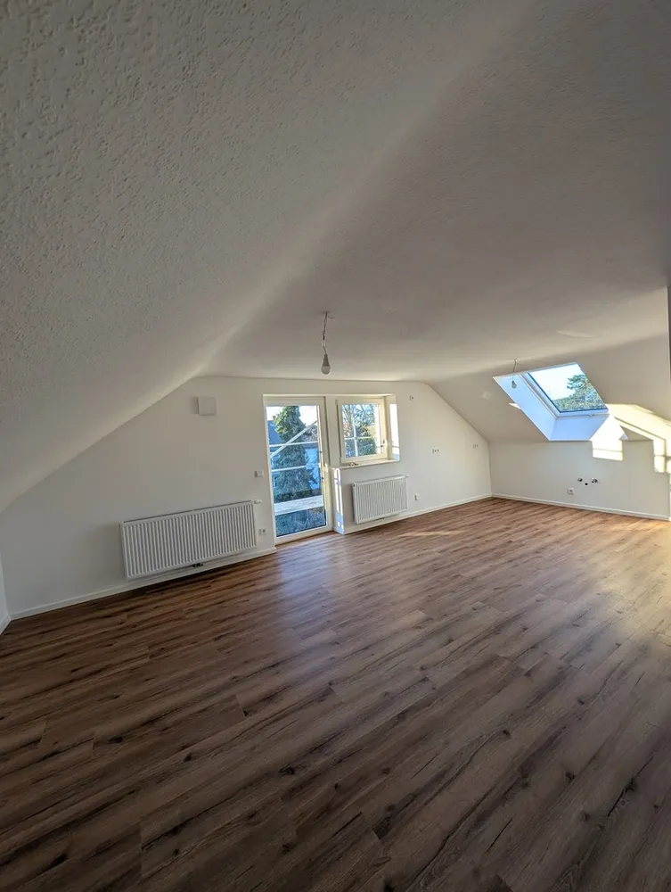 4 Zimmer Wohnung mit 69 m² in Karlsruhe – Bild 1