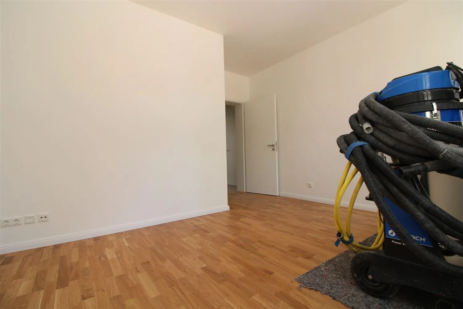 2 Zimmer Wohnung mit 45 m² in Plauen – Bild 2